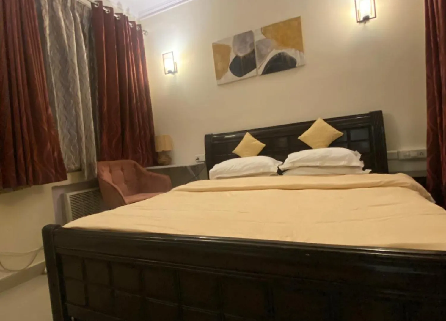 Cosy Condominium New Delhi India